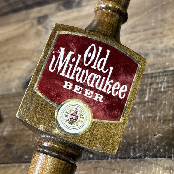 Vintage Old Milwaukee Beer Tap Man Cave Barware Beer Handle - Picture 4 of 6